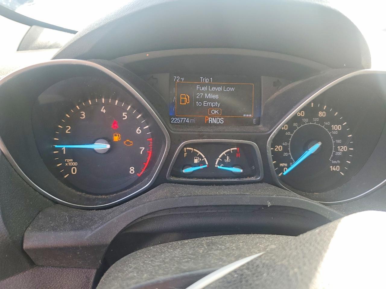 2017 Ford Escape s