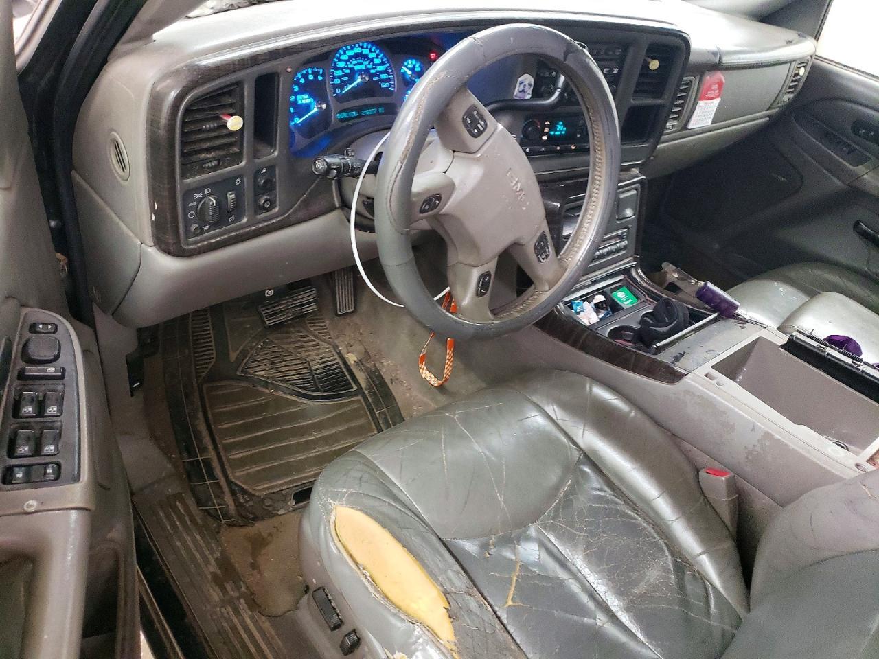 2005 GMC Sierra K1500 Denali