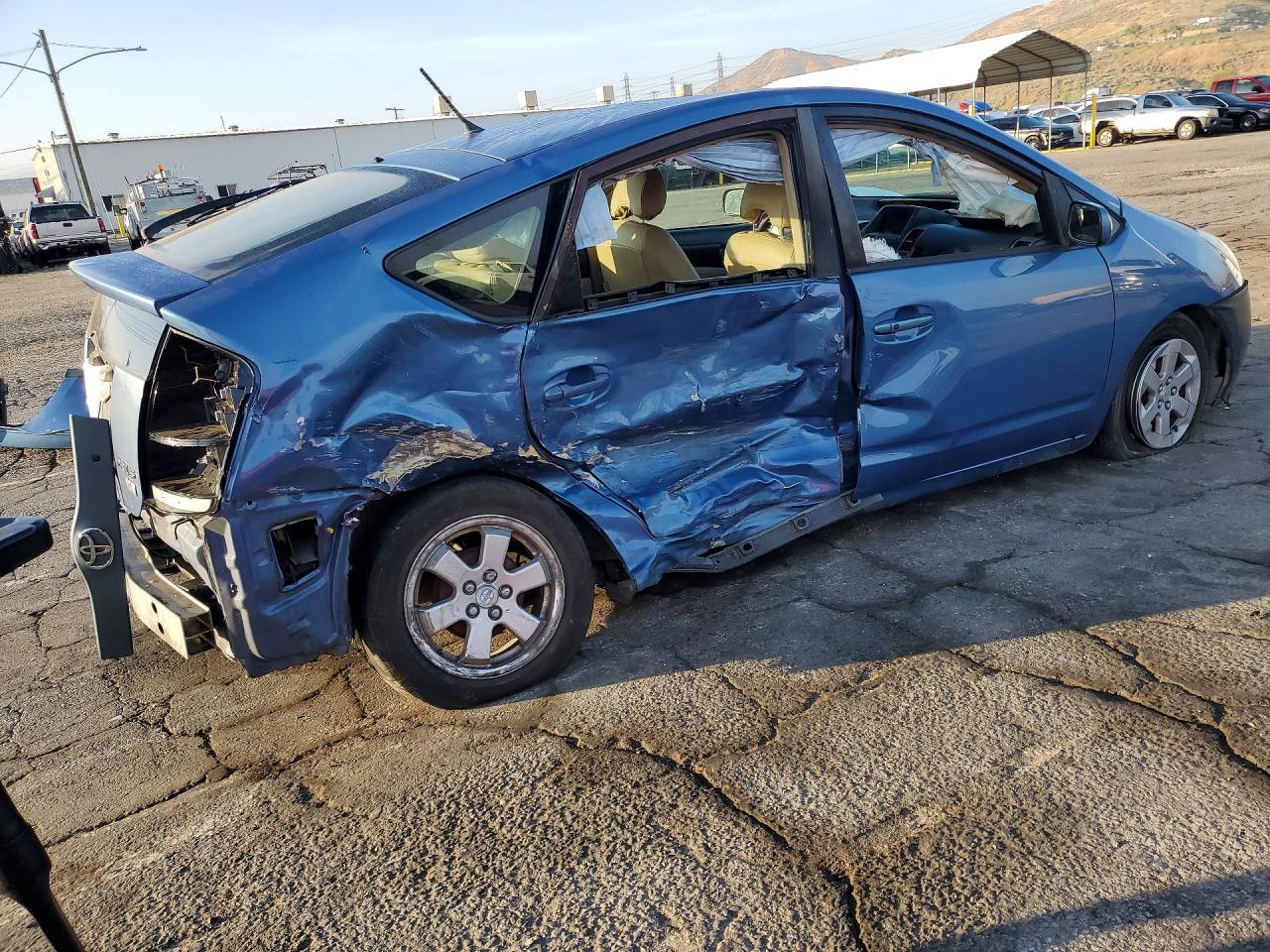 2005 Toyota Prius Base