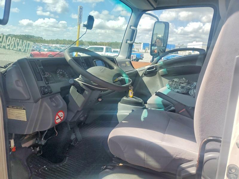2019 Isuzu NPR HD BOX Truck