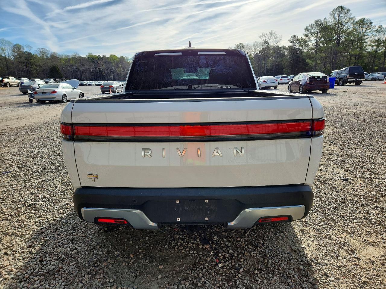 2022 Rivian R1T Adventure