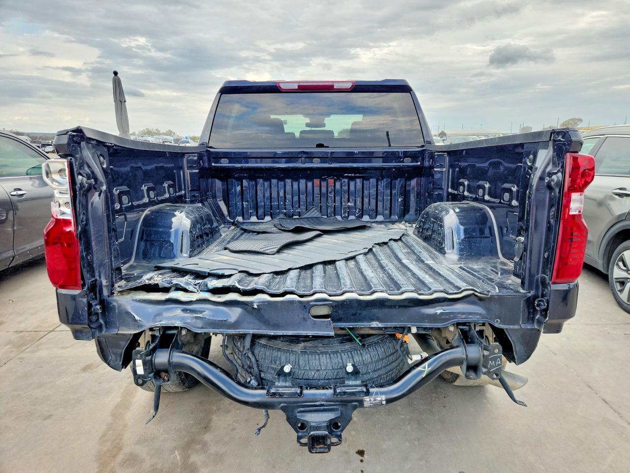 2023 Chevrolet Silverado C1500 LT