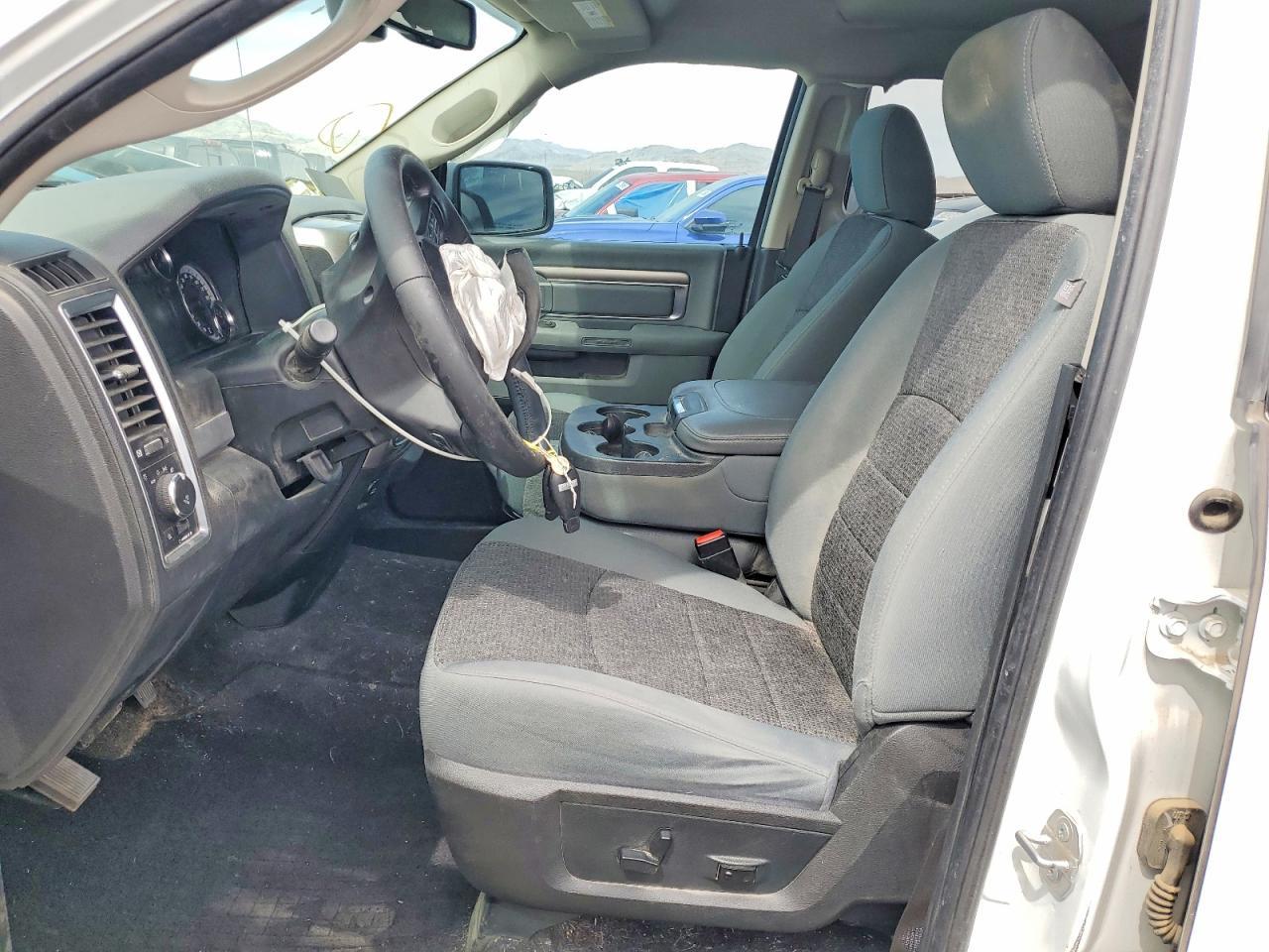 2018 Dodge RAM 1500 SLT