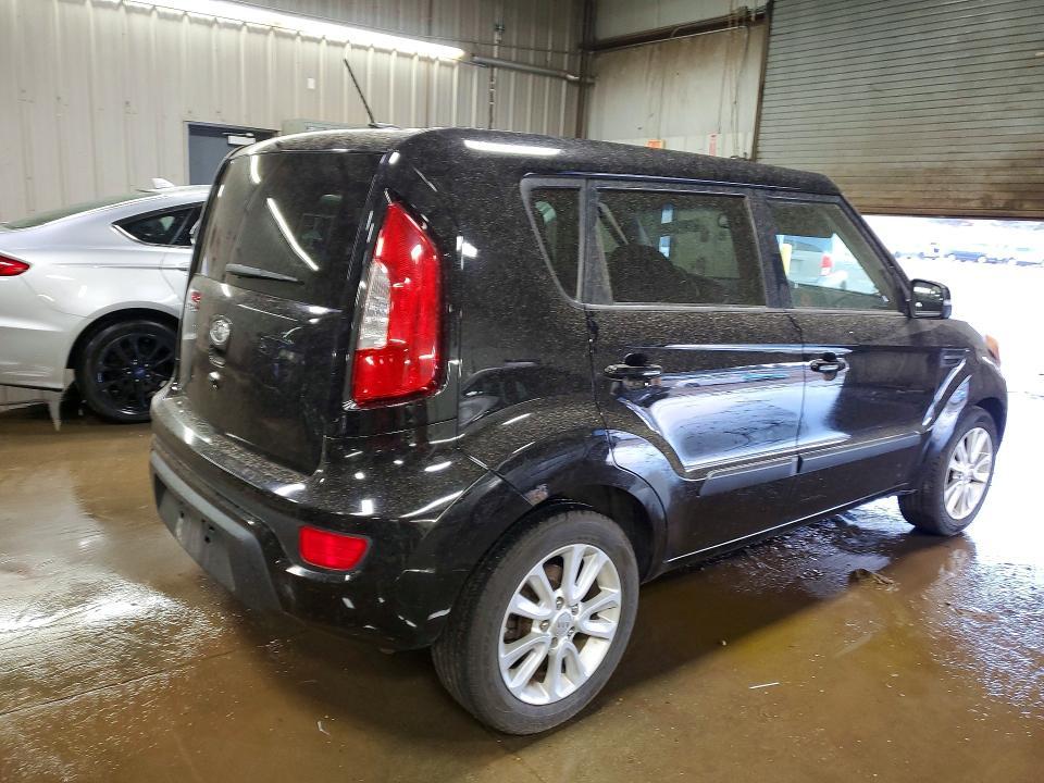 2012 KIA Soul +