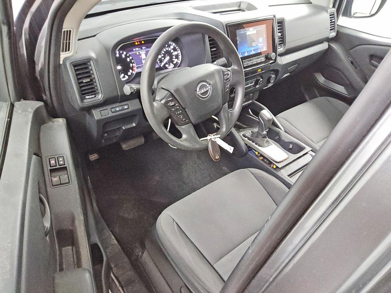 2022 Nissan Frontier S