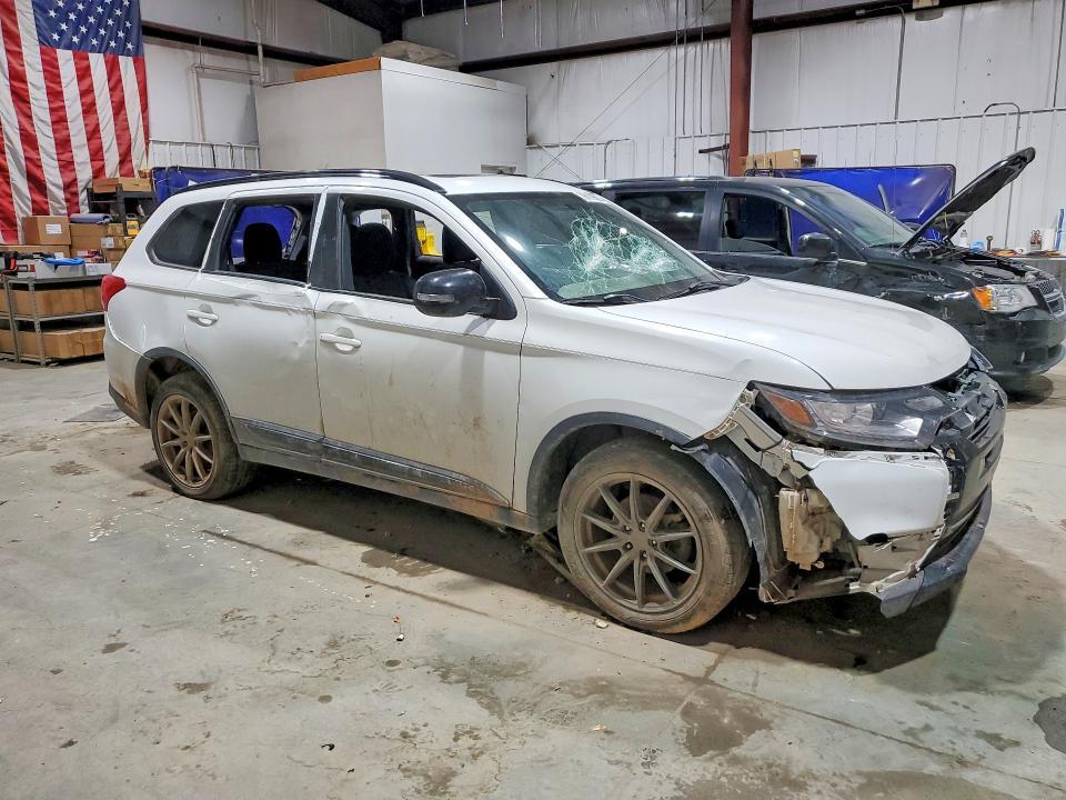 2018 Mitsubishi Outlander se