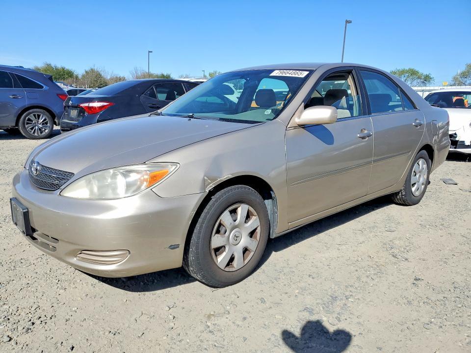 2002 Toyota Camry le