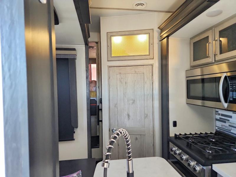 2023 Keystone Alpine Camper