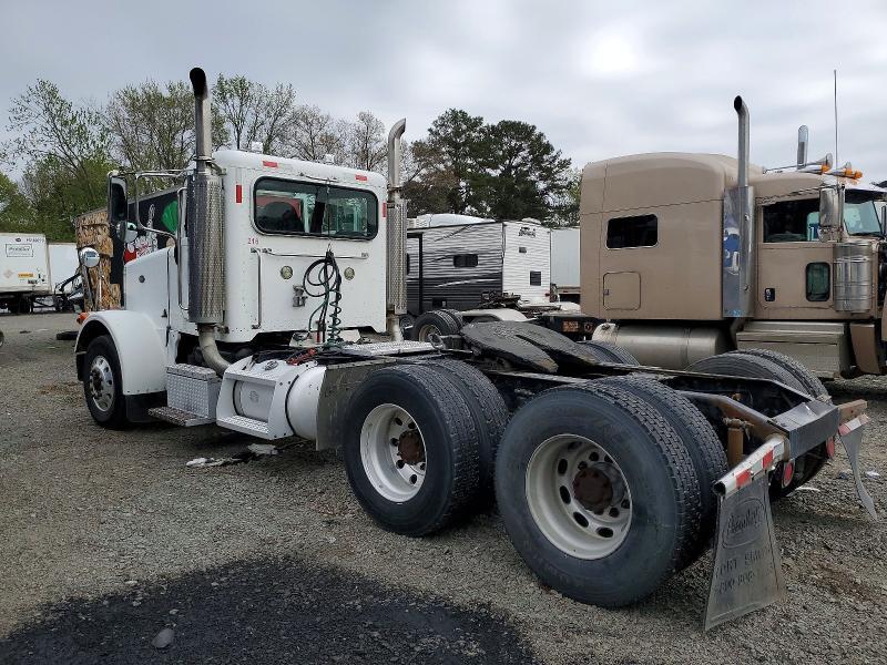 2007 Peterbilt 378 Semi Truck