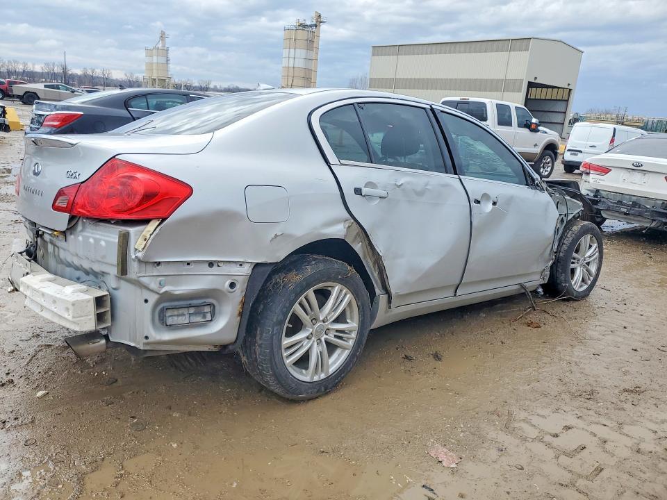 2011 Infiniti G25 Sedan x