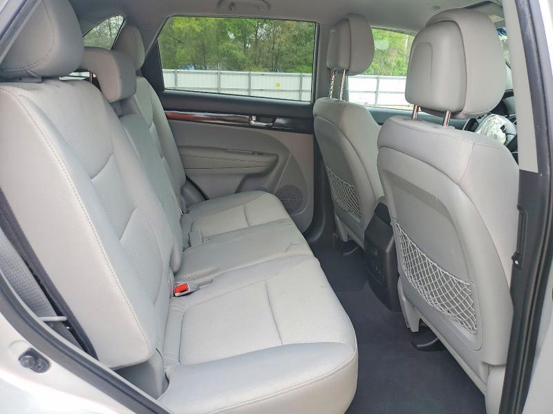2012 KIA Sorento lx