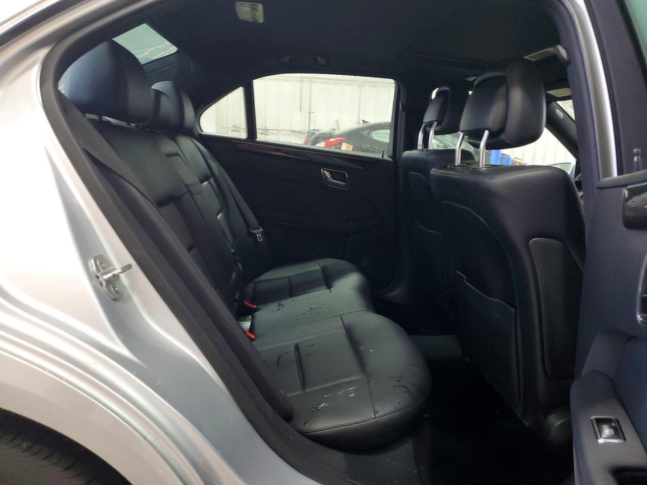 2010 Mercedes-Benz E 350