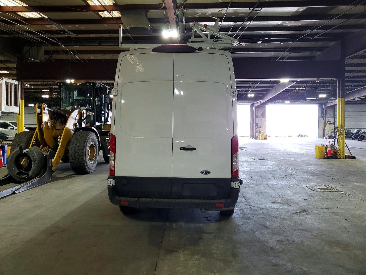 2025 Ford Transit T-250
