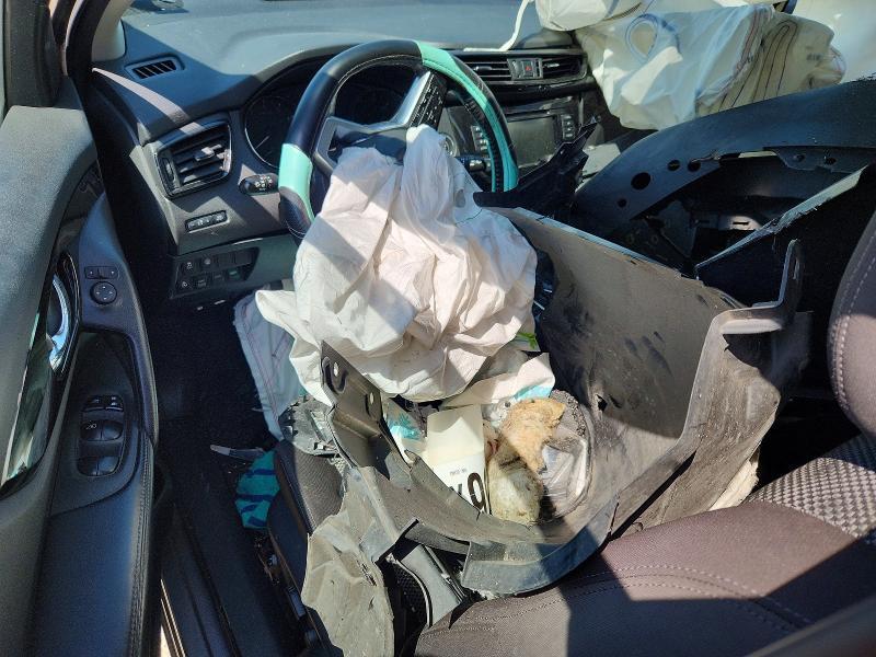 2020 Nissan Rogue Sport sv