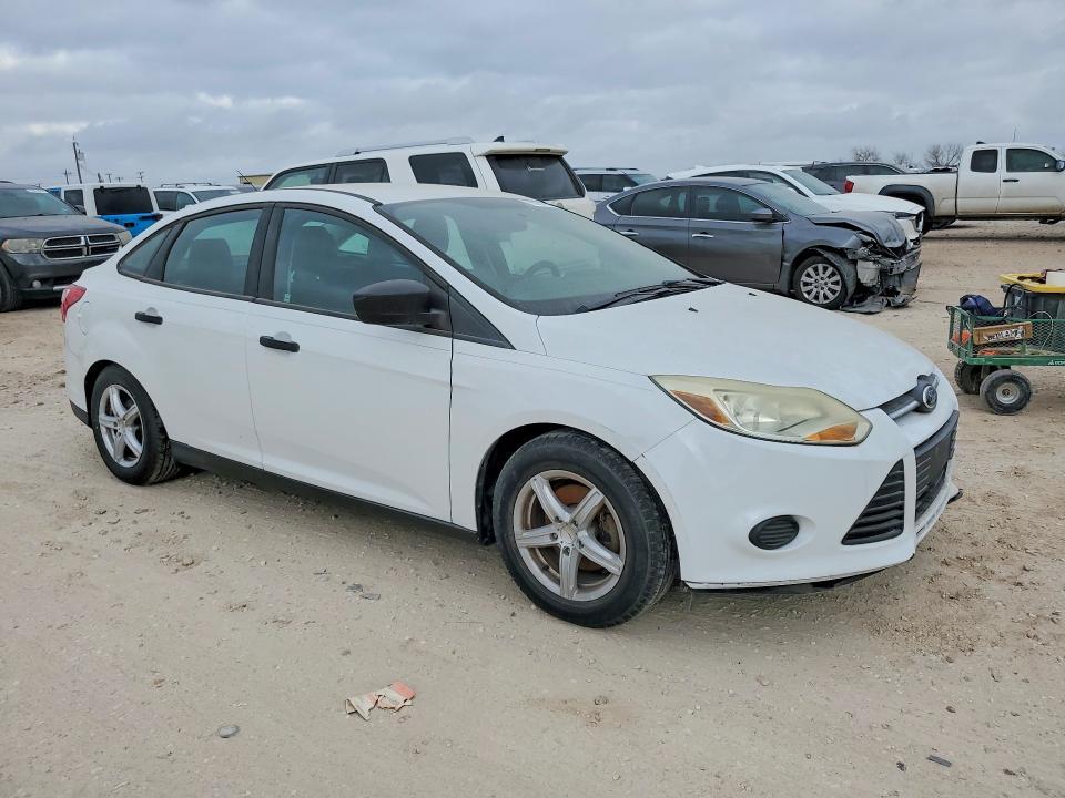 2014 Ford Focus s
