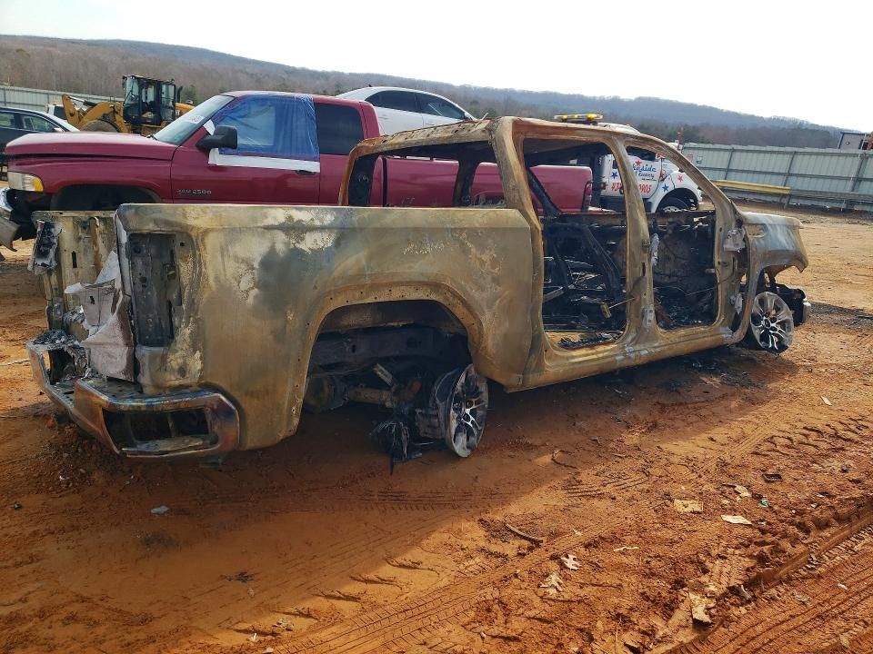 2025 GMC Sierra K1500 SLT