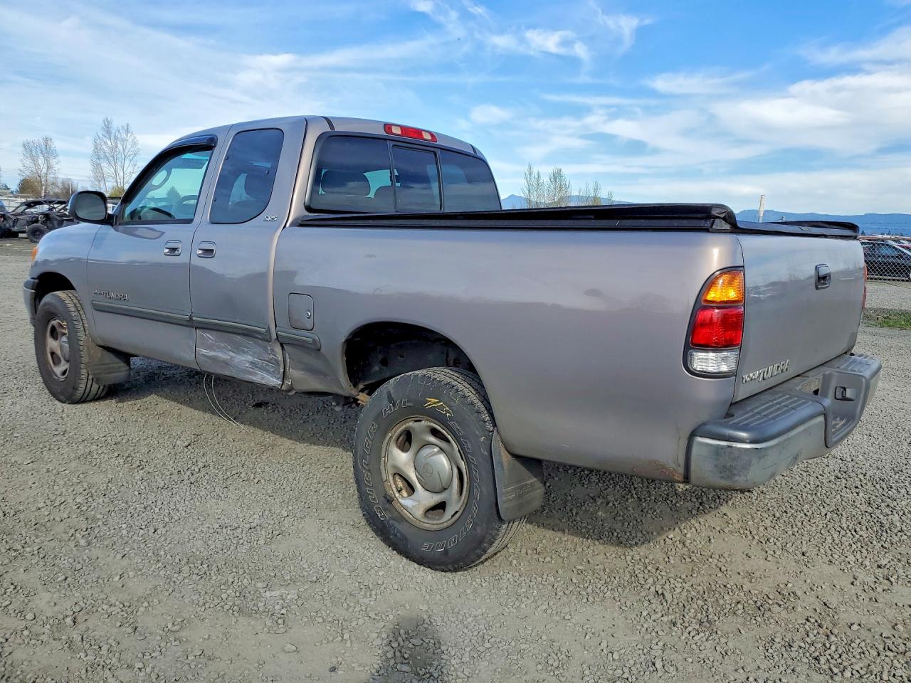 2000 Toyota Tundra SR5