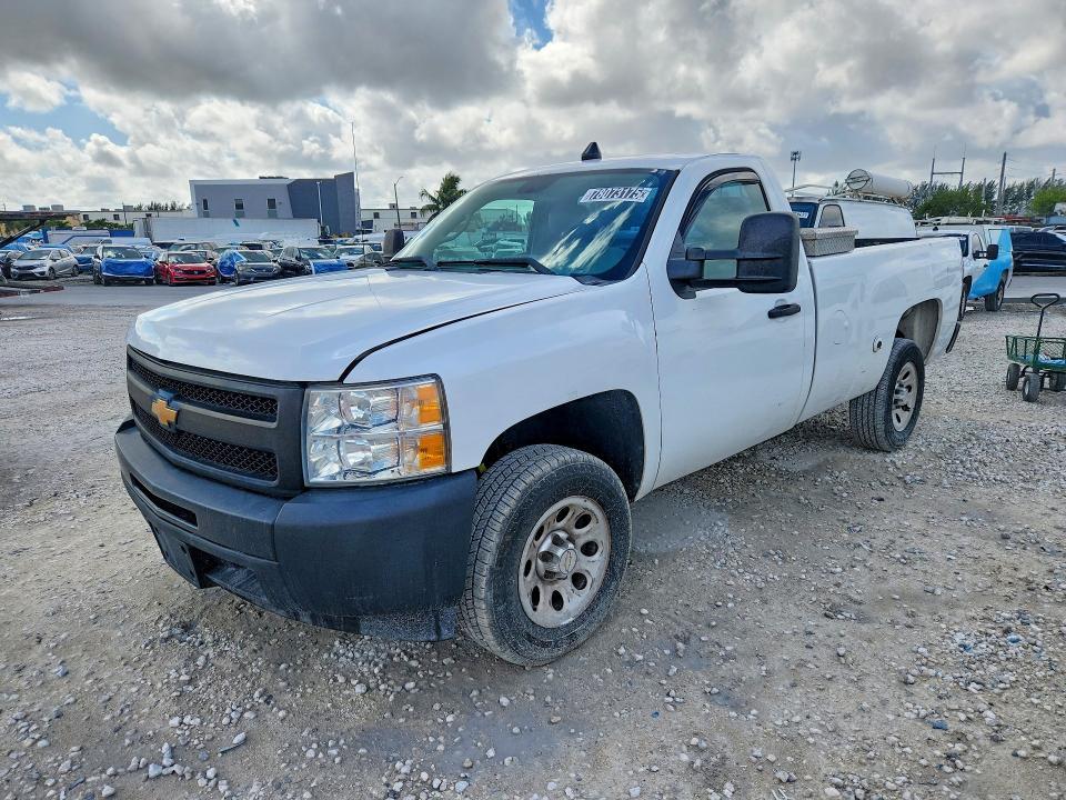 2013 Chev 1500 4X2 / Pickup