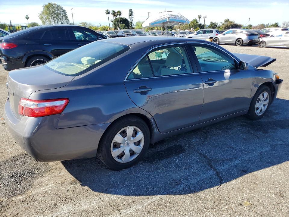 2007 Toyota Camry le