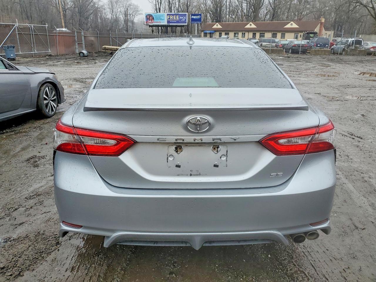 2019 Toyota Camry se