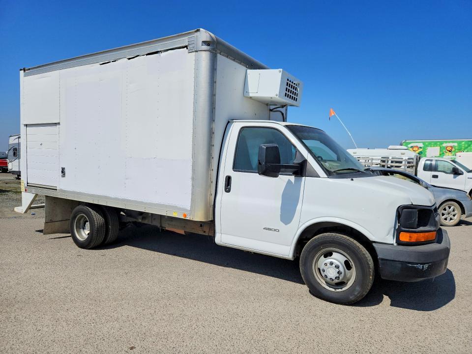 2015 Chev Rolet Express Refrigerated BOX Truck