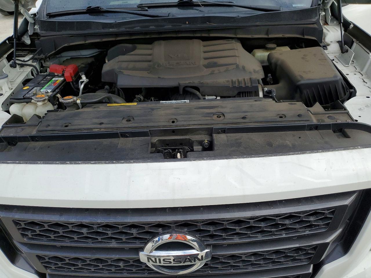 2022 Nissan Titan SV