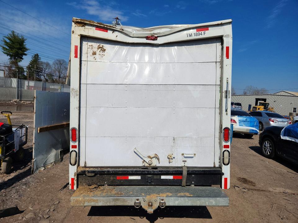 2012 GMC Savana BOX Truck