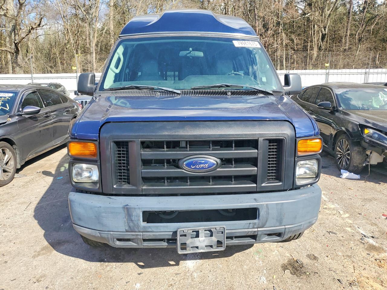 2012 Ford Econoline E350 Super Duty Van