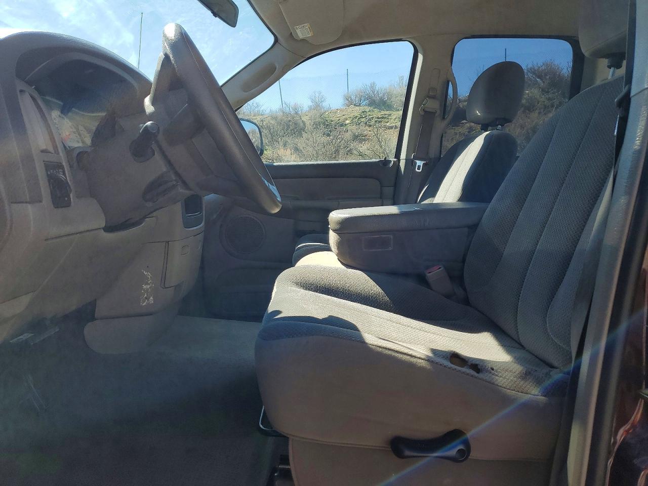 2004 Dodge RAM 1500 ST