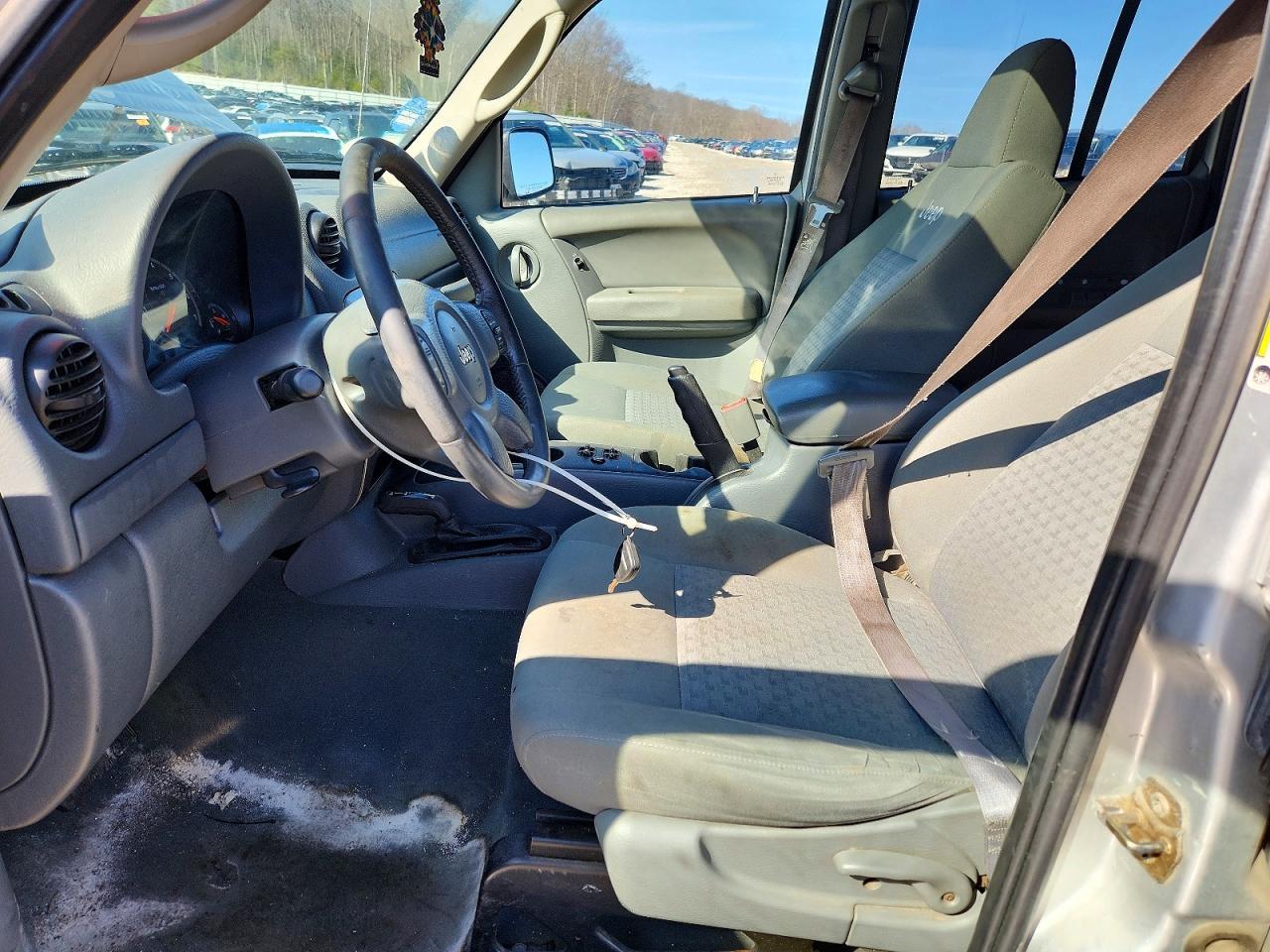 2005 Jeep Liberty Renegade