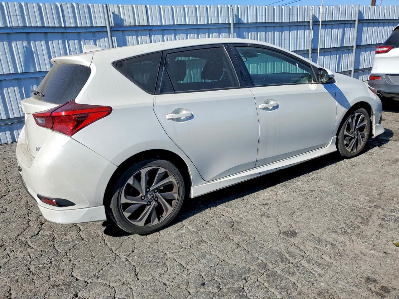 2017 Toyota Corolla im Base