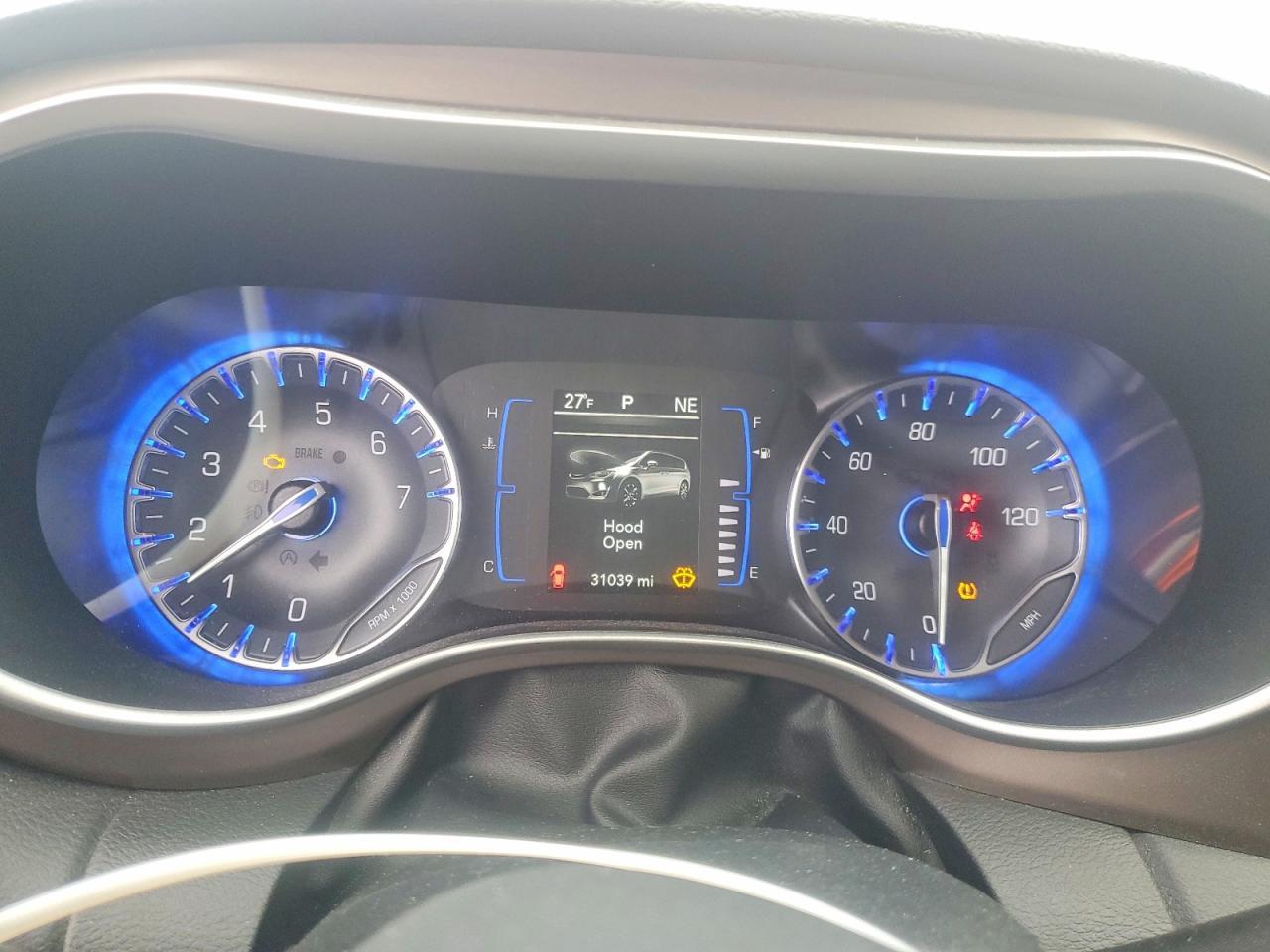 2018 Chrysler Pacifica Touring l