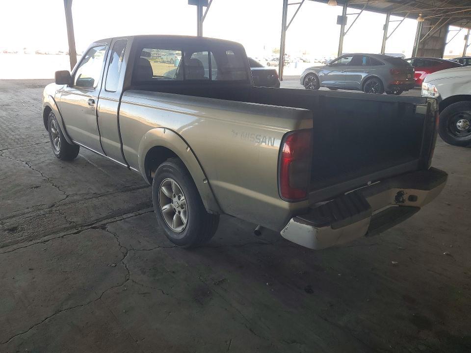 2002 Nissan Frontier Standard