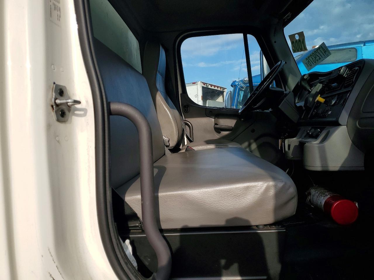 2021 Freightliner M2 106 Medium Duty