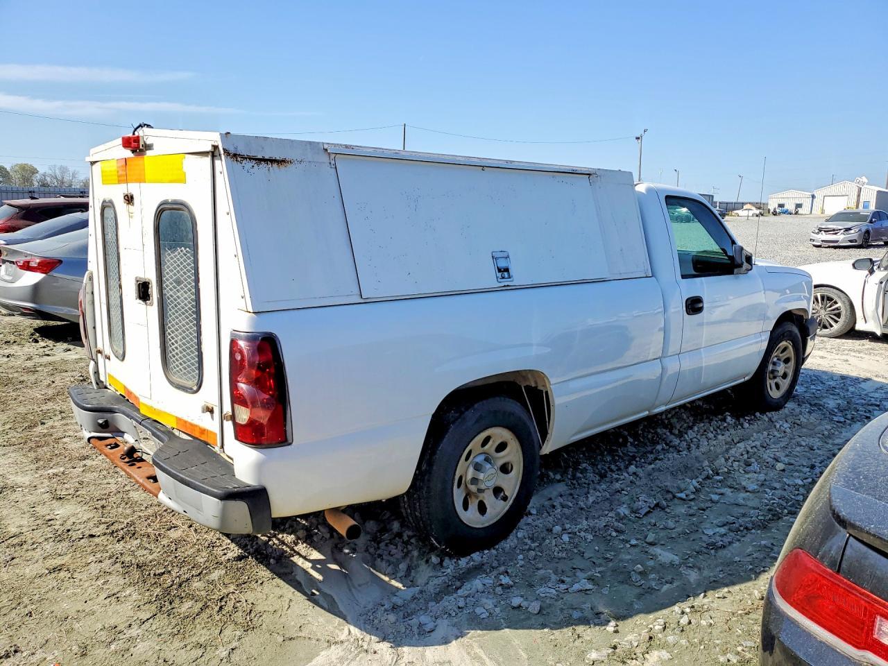 2007 Chevrolet Silverado C1500 Classic