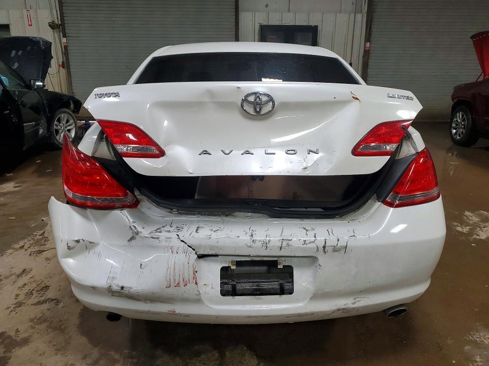 2006 Toyota Avalon Limited