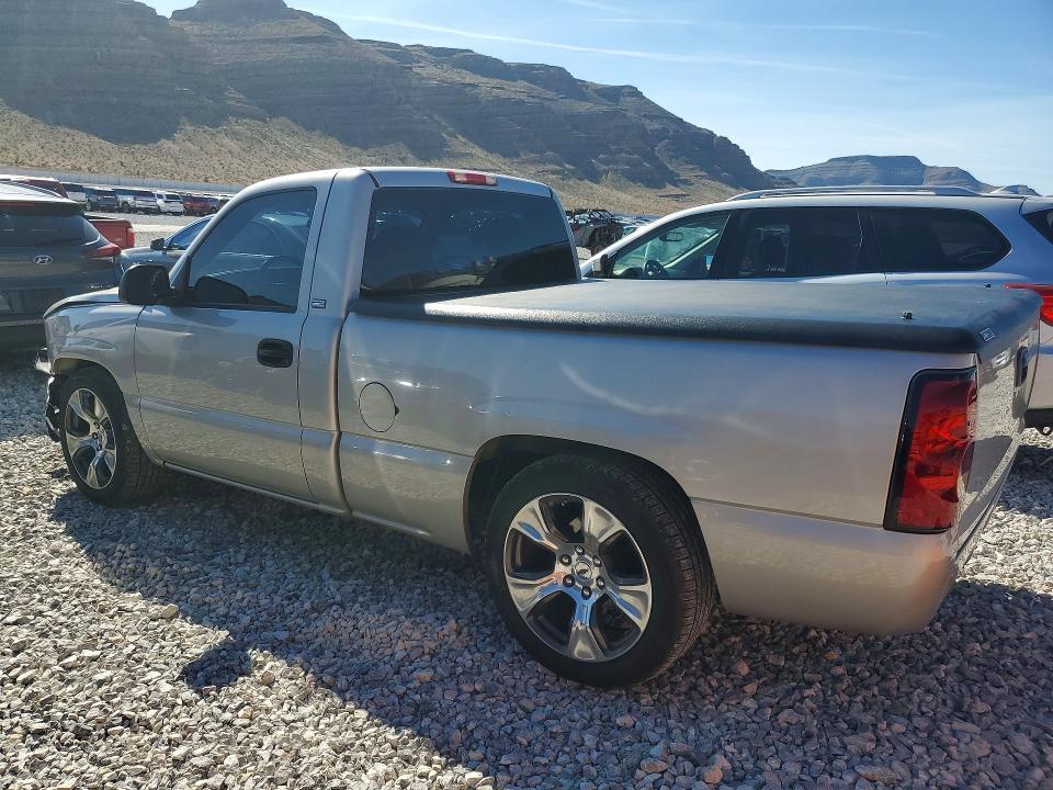 2004 Chevrolet Silverado C1500