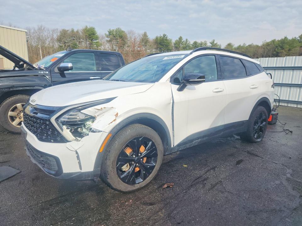 2025 KIA Sportage X-line