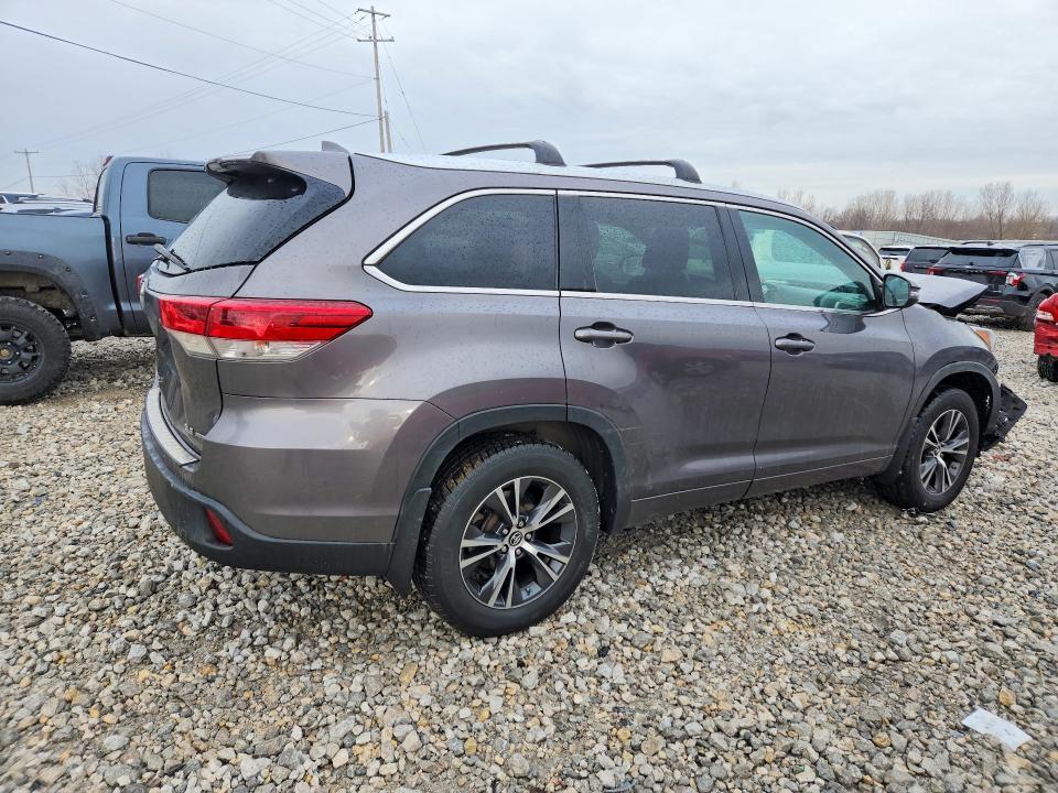 2017 Toyota Highlander xle