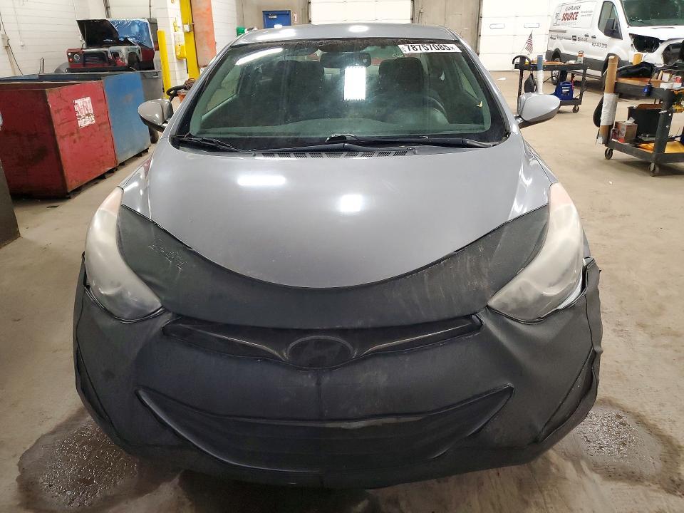 2013 Hyundai Elantra Coupe gs