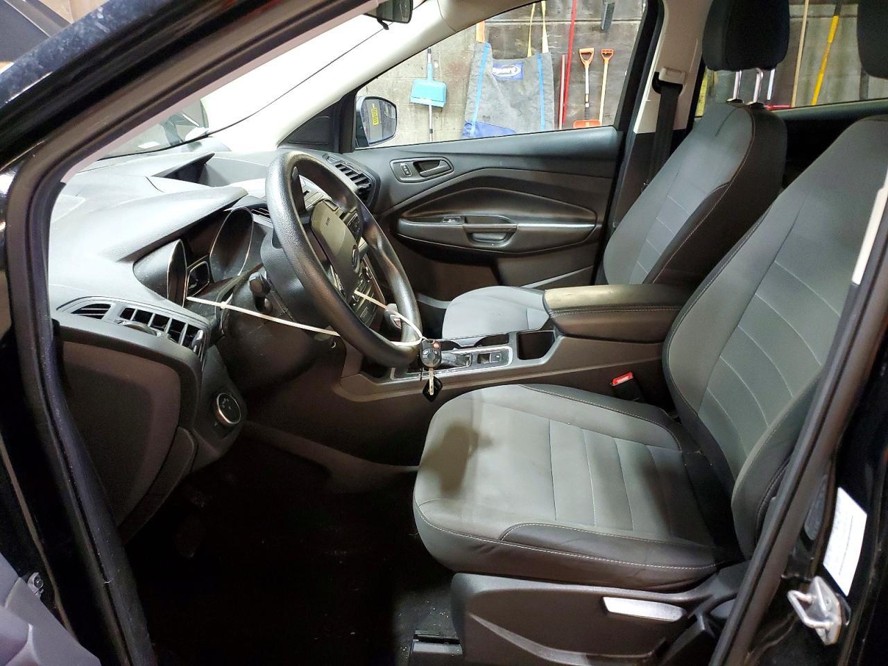 2017 Ford Escape s