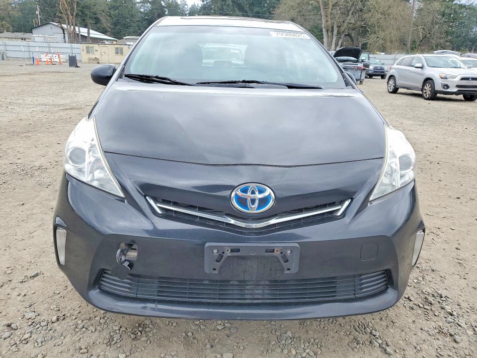 2013 Toyota Prius v two
