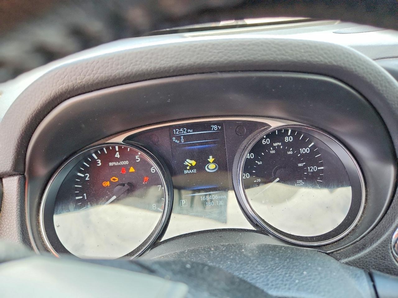2015 Nissan Rogue sl