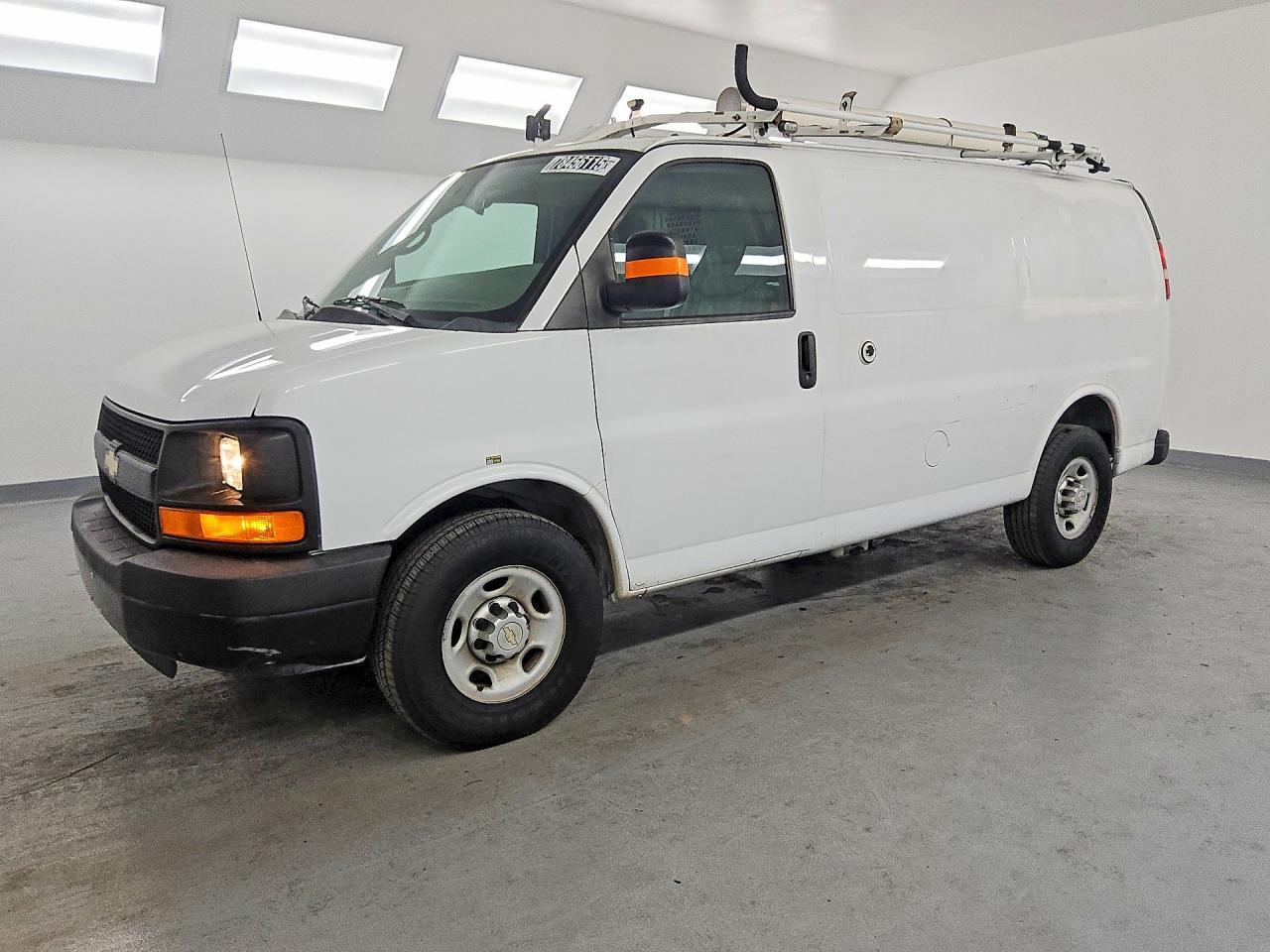 2013 Chev Express G2500