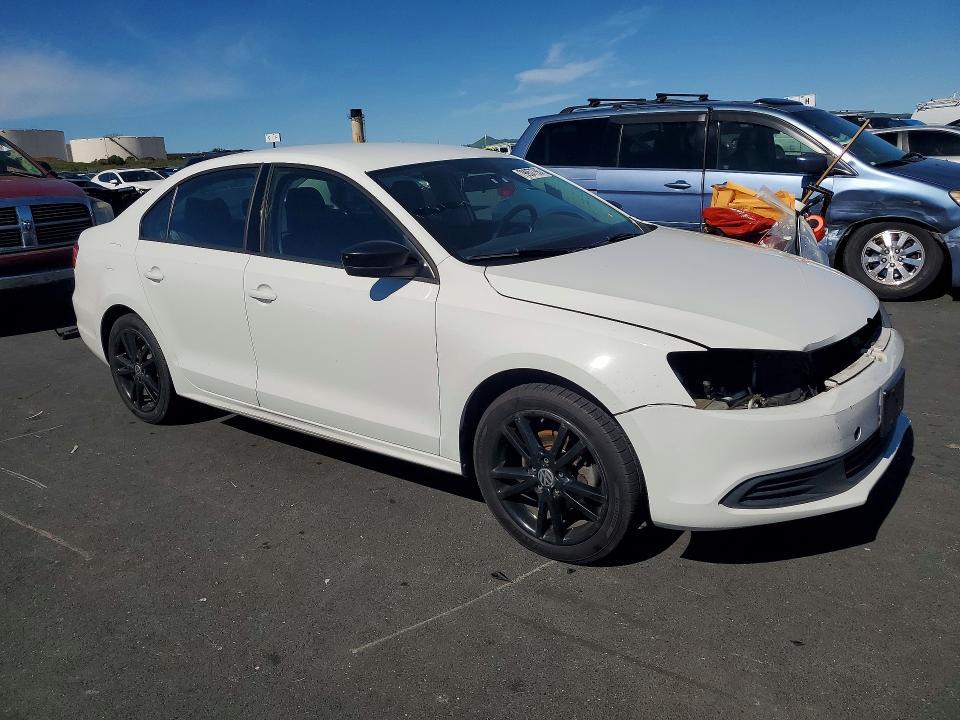 2014 Volkswagen Jetta Base
