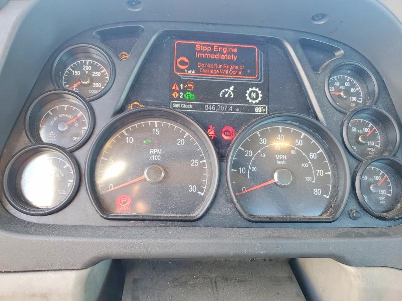 2018 Peterbilt 579 Semi Truck
