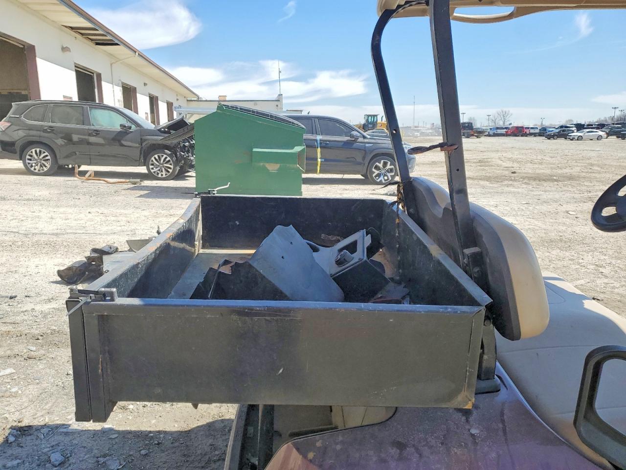 2018 E-Z Golf Cart
