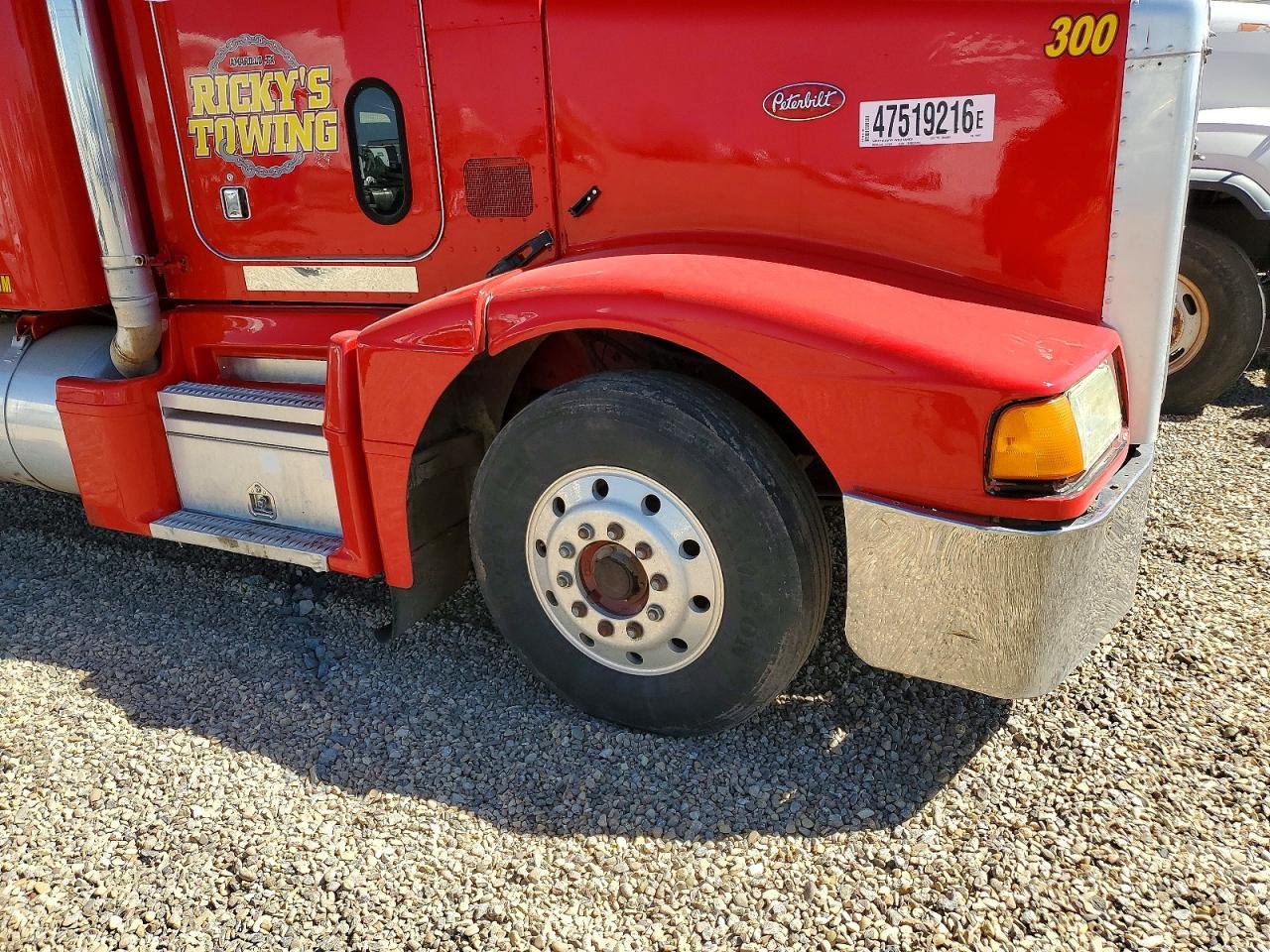 1991 Peterbilt 567 Semi Truck