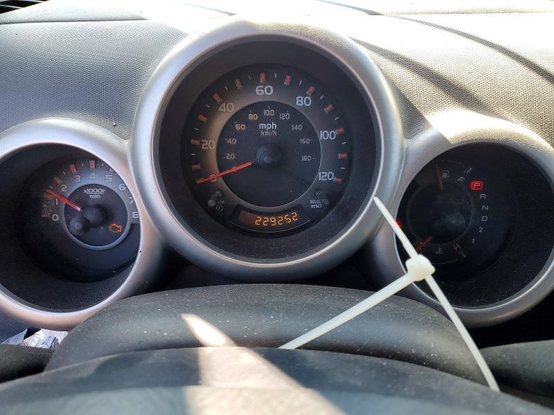 2004 Honda Element dx