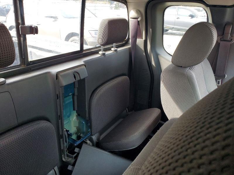 2006 Nissan Frontier SE